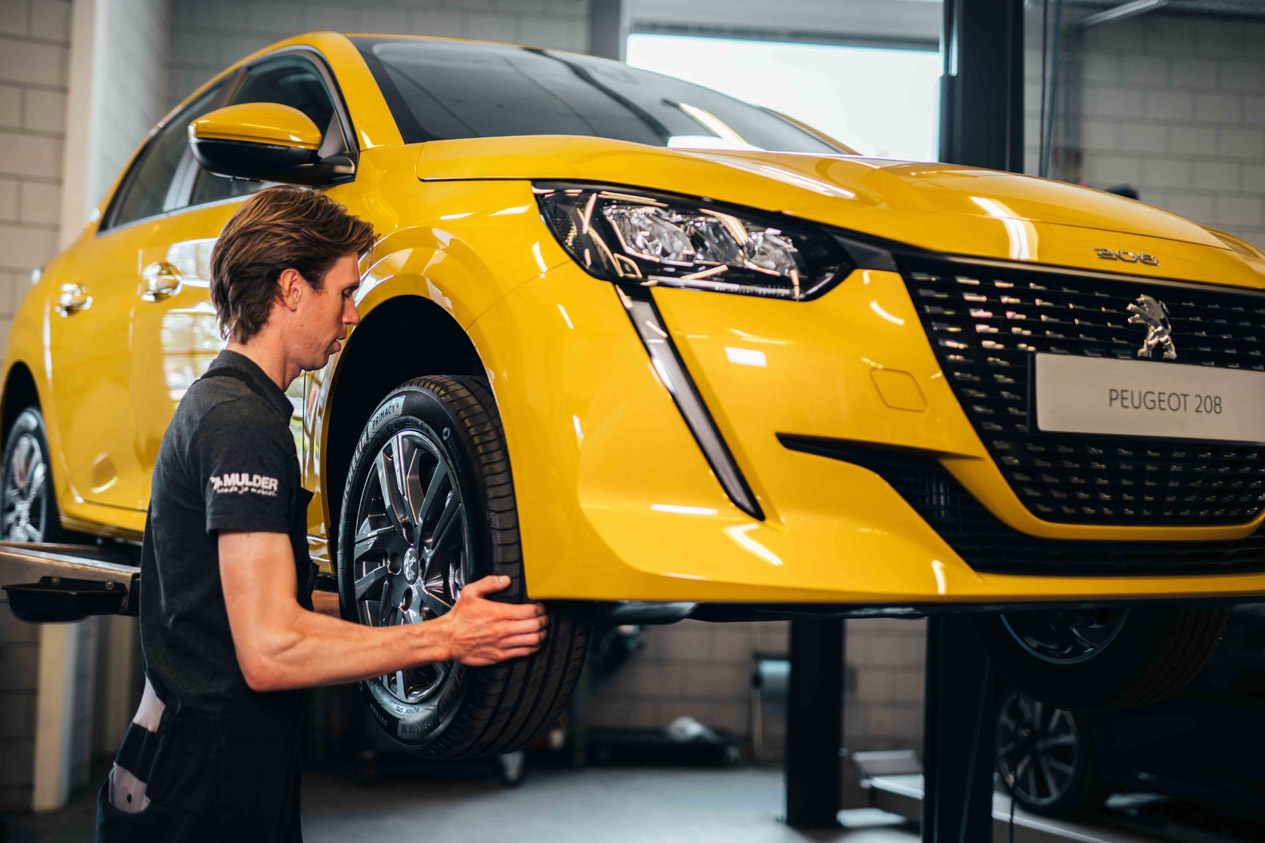 band loshalen bij peugeot